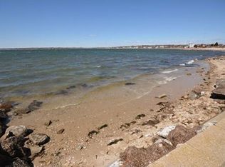 2 Gilbert St, Fairhaven, MA 02719