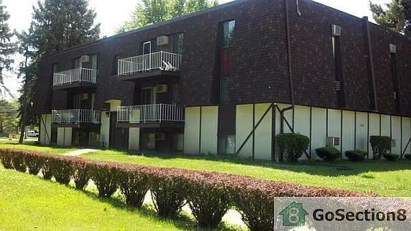 1st image of 129 David Dr