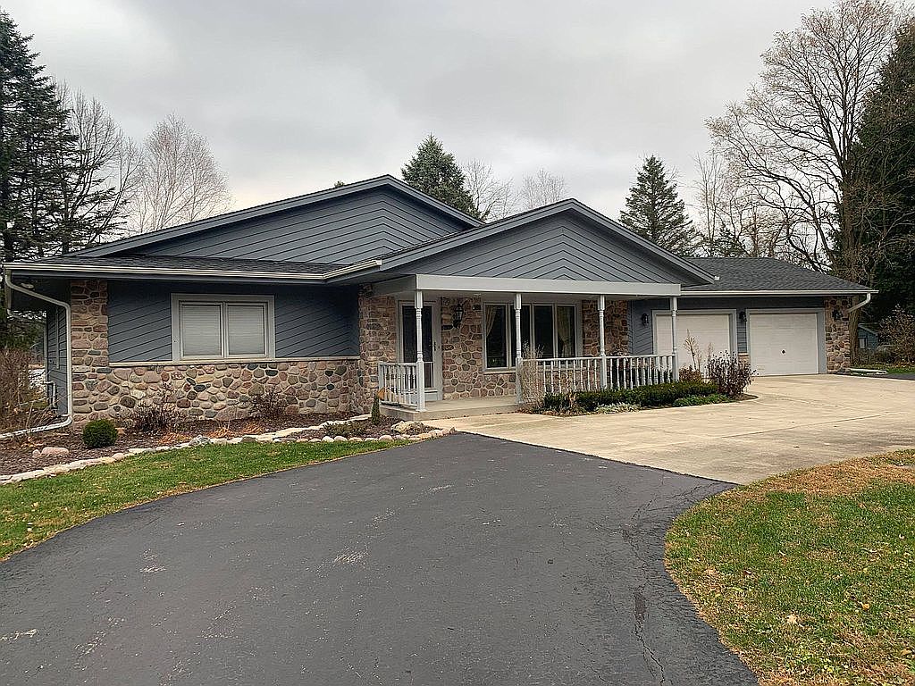 3515 Birchwood Rd, Saukville, WI 53080 Zillow