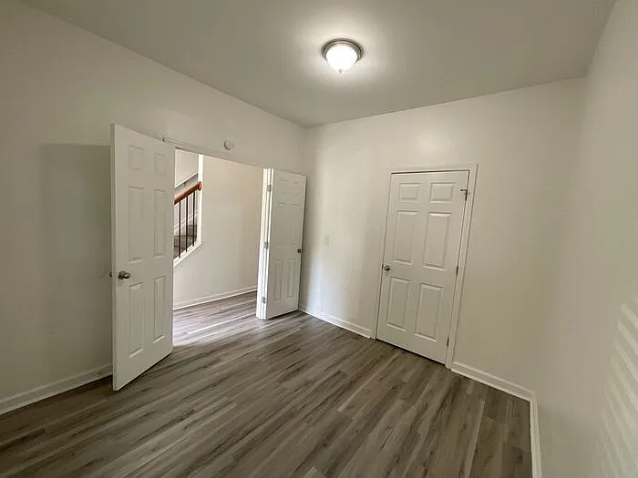 3 bed, 2.0 bath, 1548 sqft, $2,095 — Photo 4