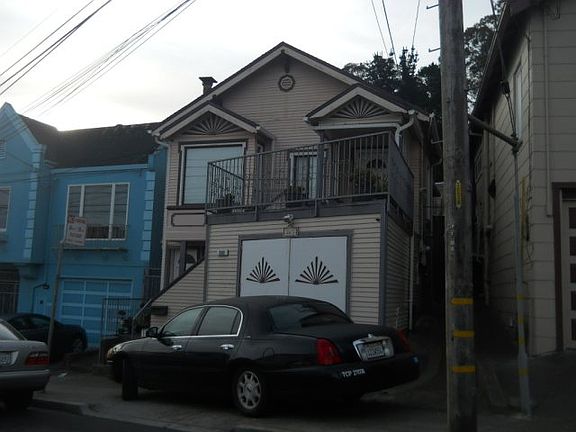 4th image of 263 Alexander Ave