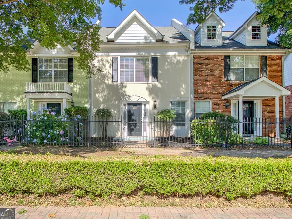 488 N Jeff Davis Dr, Fayetteville, GA 30214