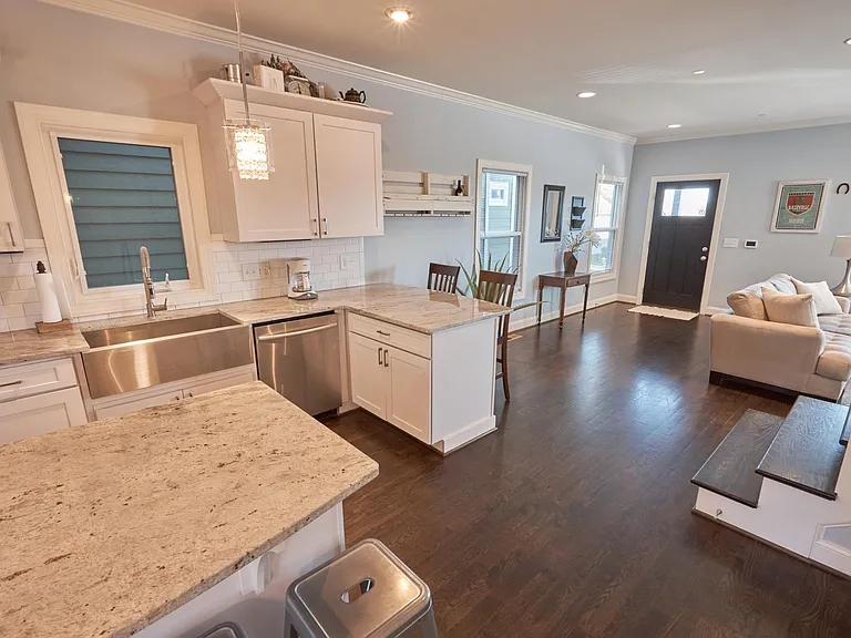 4510 Michigan Ave — Photo 10