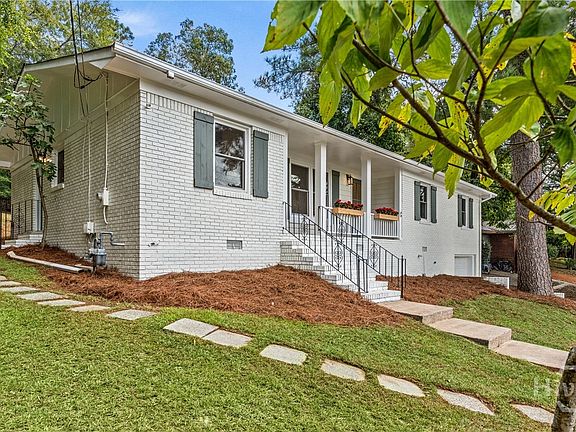 4th image of this home