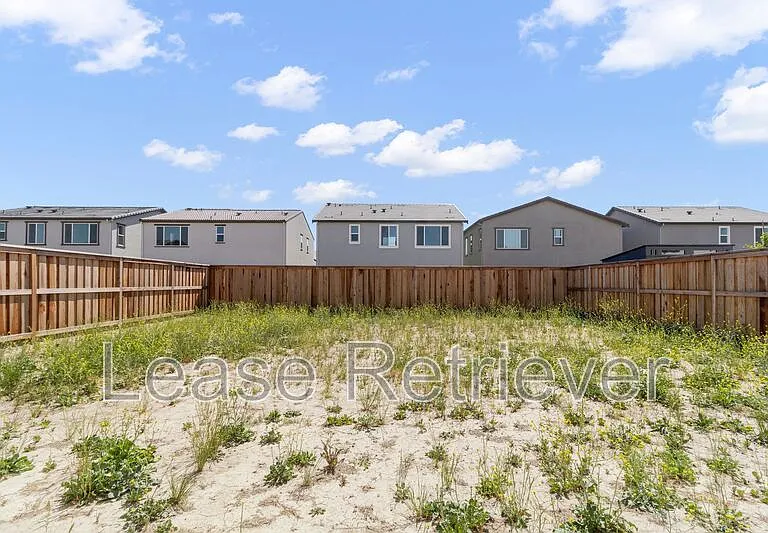 4748 Concordia Ave — Photo 35