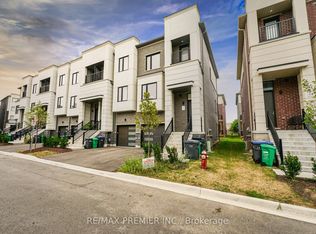 12 Heathrow Ln, Caledon, ON L7E4M4