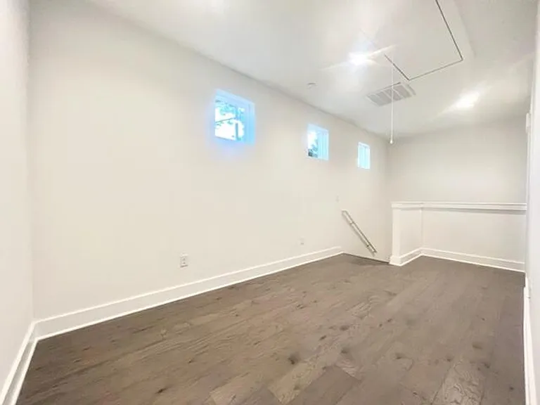 231 Euvino Way — Photo 8