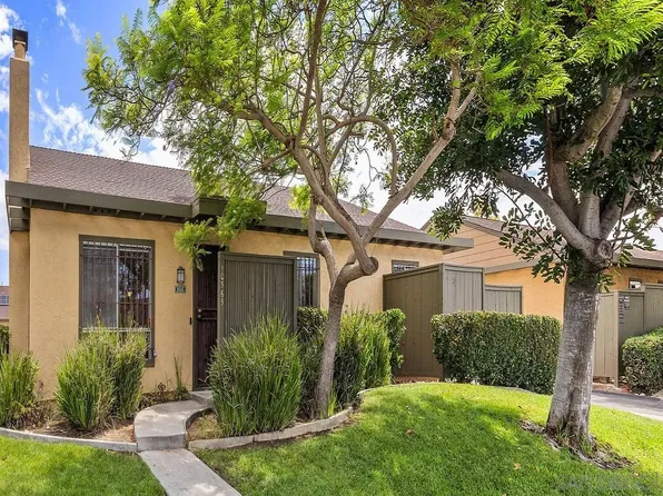 10565 Greenford Dr, San Diego, CA 92126
