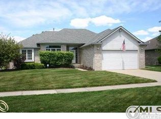 34275 Gillies Rd, Chesterfield, MI 48047