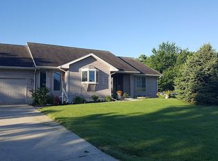 420 Cederholm St, Rochelle, IL 61068