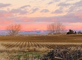 28400 Harvey Rd, Caldwell, ID 83607