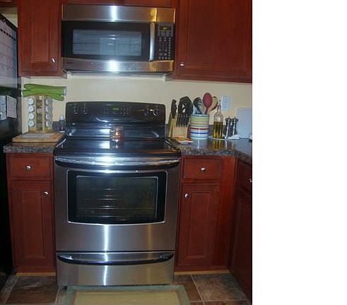 5th image of 3929 Eagle Dr #11
