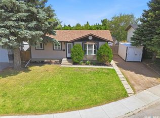 342 Wollaston RISE, Saskatoon, SK S7J 4G5