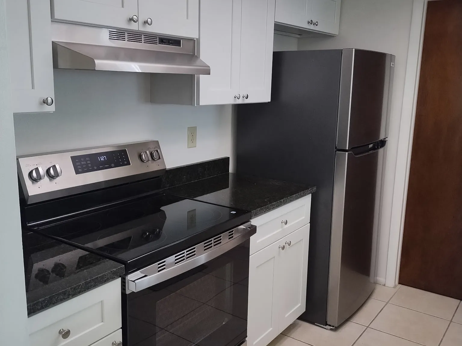 2 bed, 1.5 bath, 1180 sqft, $1,450 — Photo 4
