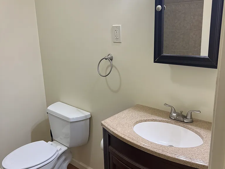 837 Tydings Rd #B — Photo 6