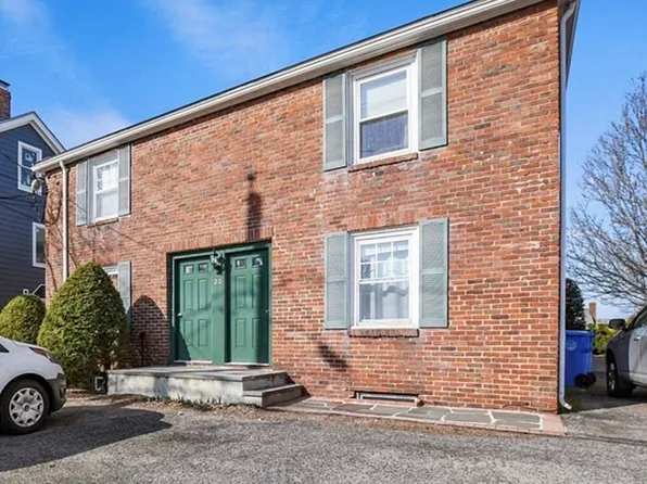 20 Gill Rd #4, Waltham, MA 02453