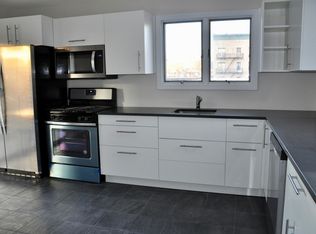 31-14 12th St #2, Astoria, NY 11106
