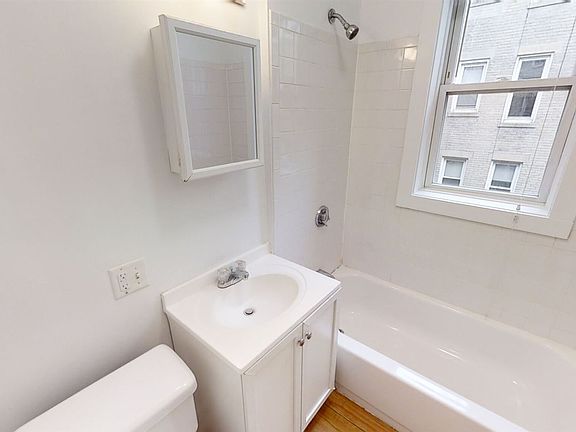 1175 Boylston St. #27 Boston - Fenway Shared Unit Photo 6