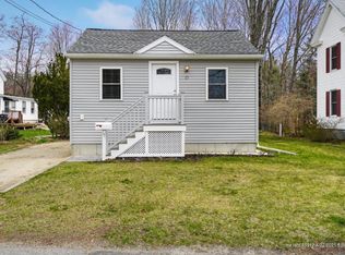 17 Parsons St, Kennebunk, ME 04043