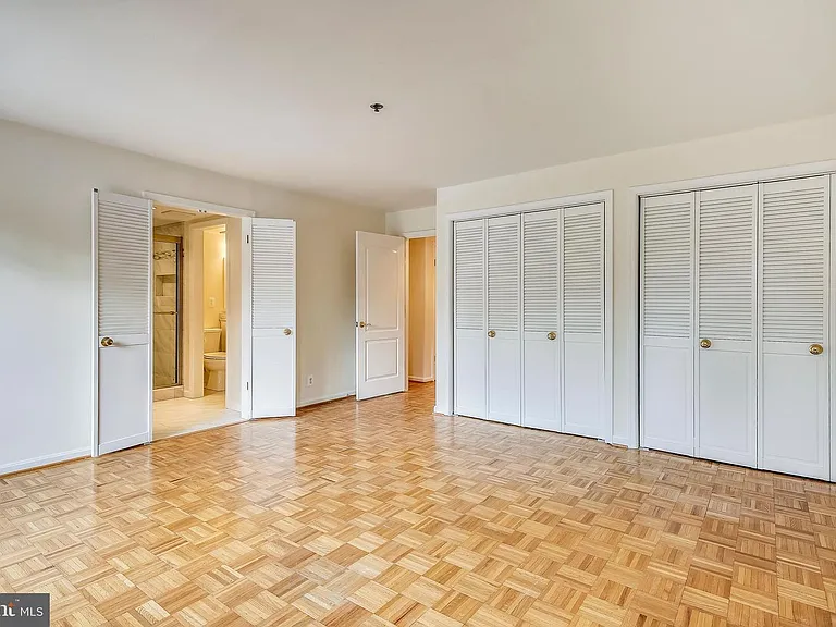 1401 N Oak St #G6 — Photo 21