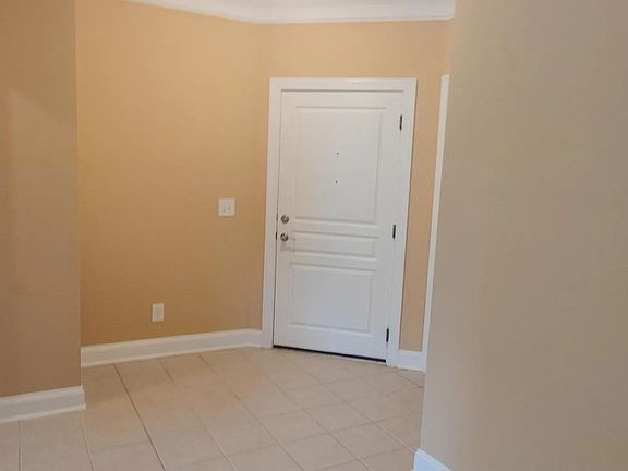 3rd image of 822 Providence Glen Dr #822