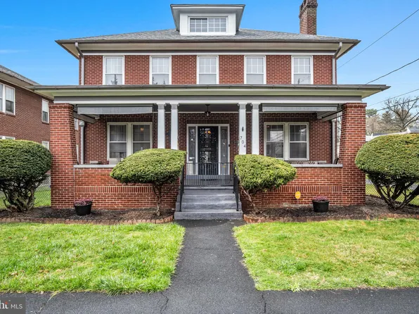 704 N 16th St, Harrisburg, PA 17103