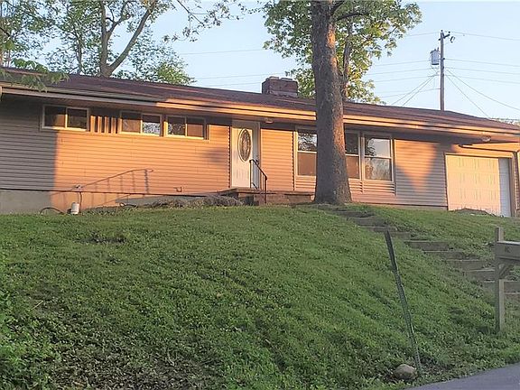 3rd image of 118 Ironwood Dr
