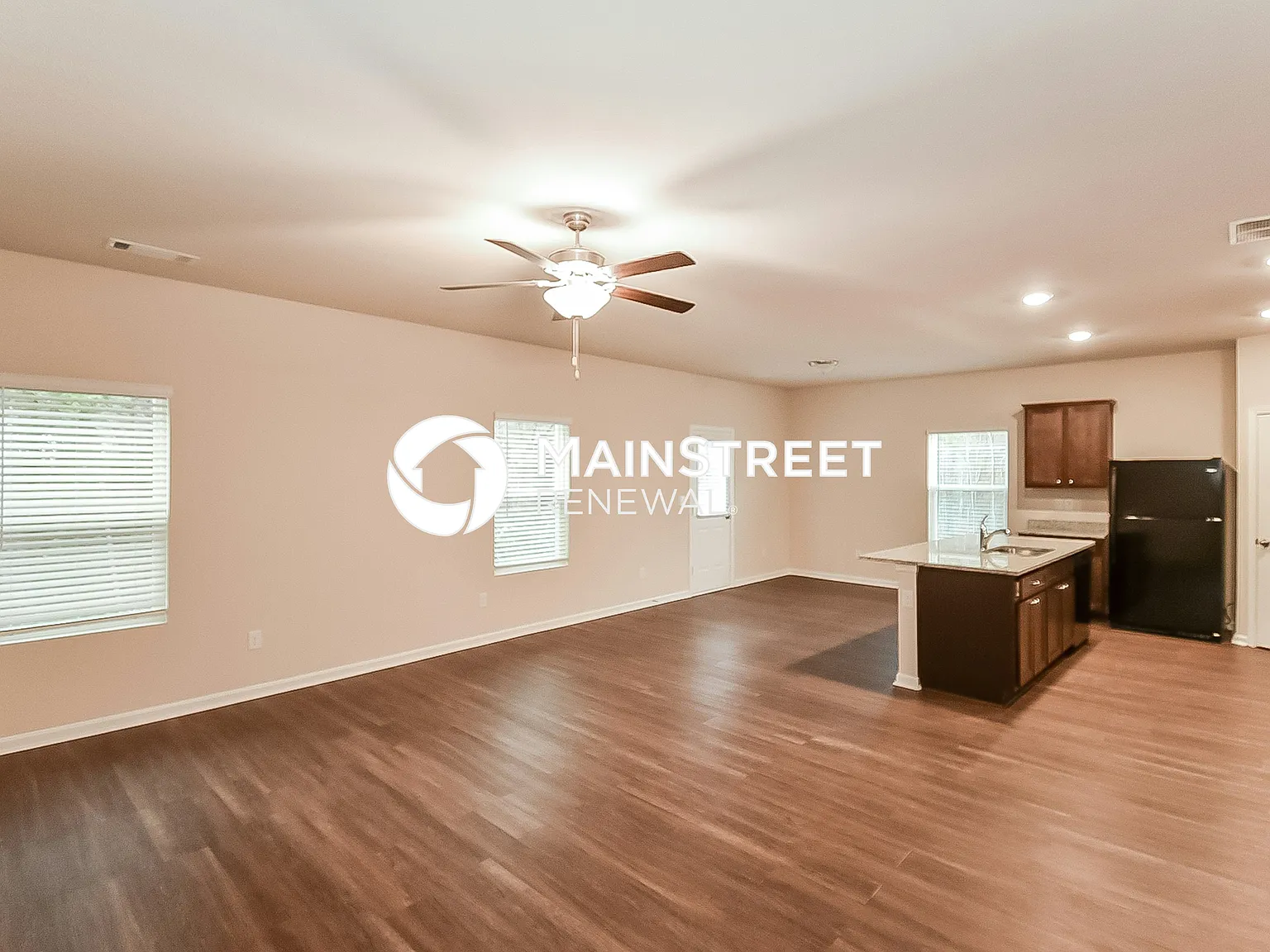 222 Augusta Woods Dr — Photo 3