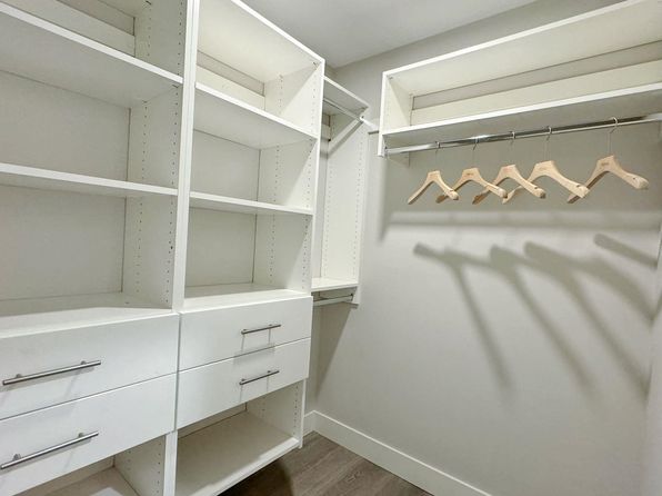 4 bedroom rental in Vancouver — photo 8