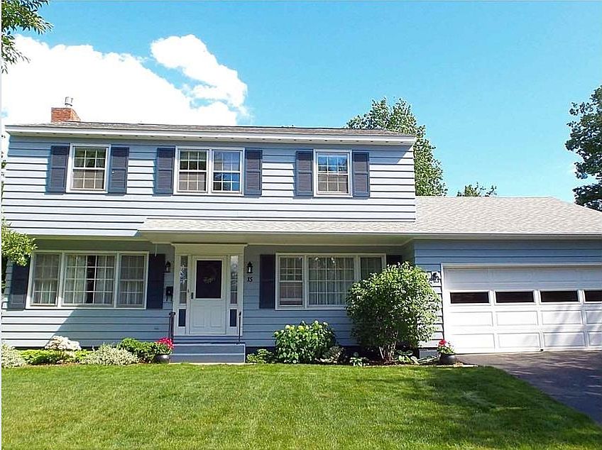 2nd image of 15 Woodridge Dr