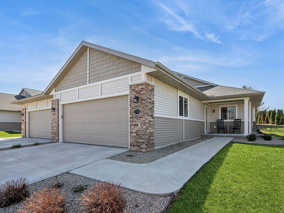 1st image of 2723 River Ln