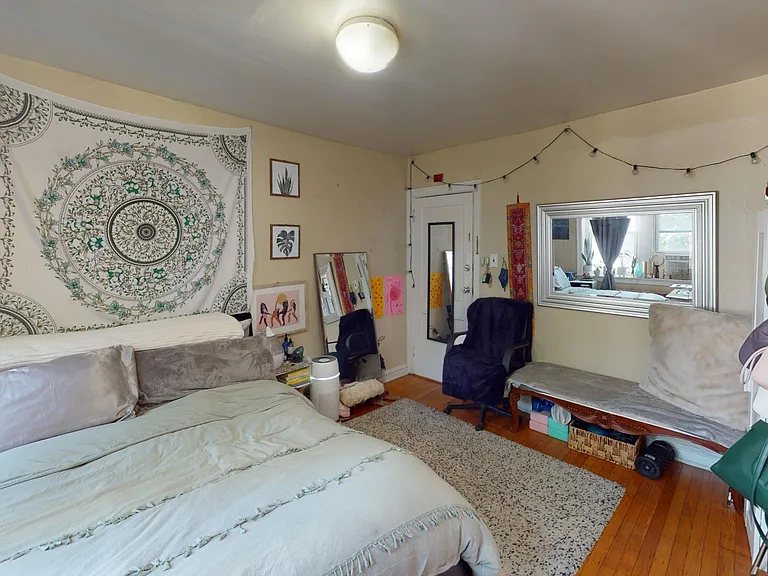 Drexel Court — Photo 23