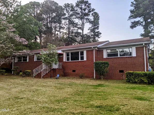 700 W Carver St, Durham, NC 27704