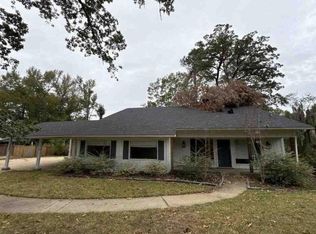 415 Trailwood Dr, Clinton, MS 39056