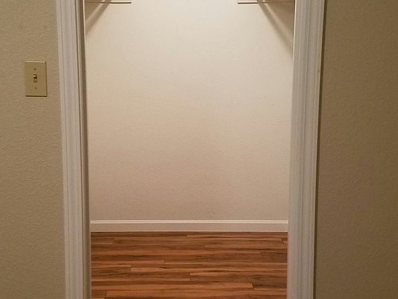 Walk in closet