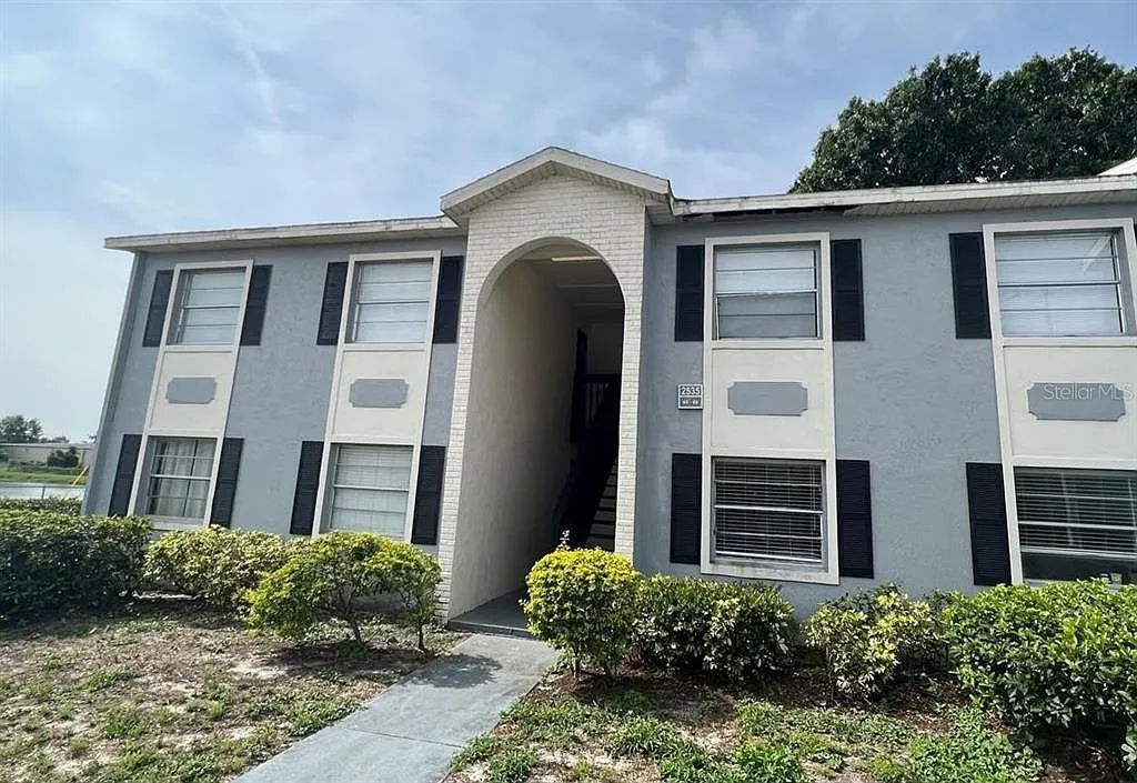 2 bed, 1.0 bath, 850 sqft, $1,450 — Photo 1