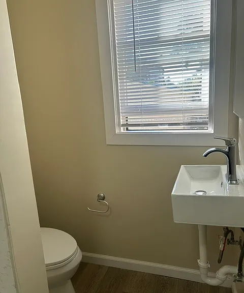3721 Allendale Ave #F — Photo 9