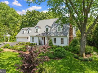 903 Countryside Ct, Mclean, VA 22101