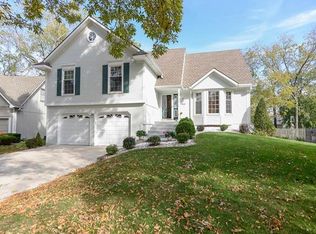 7308 W 114th Ter, Overland Park, KS 66210