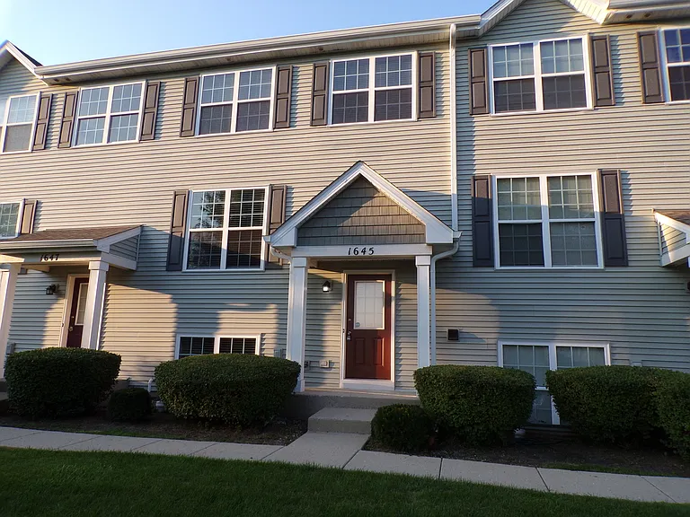 1645 W Turtle Creek Ln — Photo 5