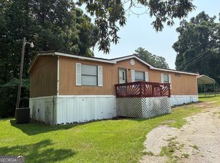 784 Lakeland Dr, Toccoa, GA 30577
