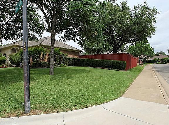 2nd image of 7363 Briarnoll Dr
