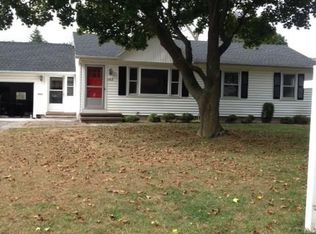 142 Arlidge Dr, Rochester, NY 14616