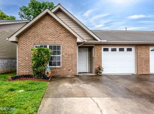 3719 Willow Falls Way, Knoxville, TN 37917