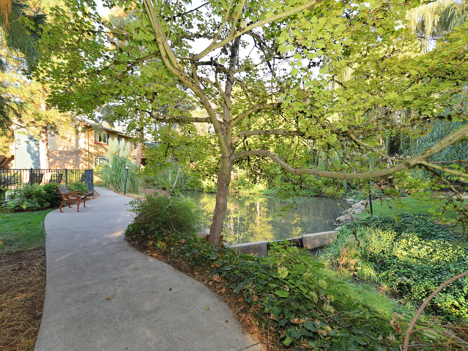 Gardenbrook Apartments — Photo 3
