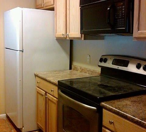 3rd image of 1501 Stallings Dr APT 42