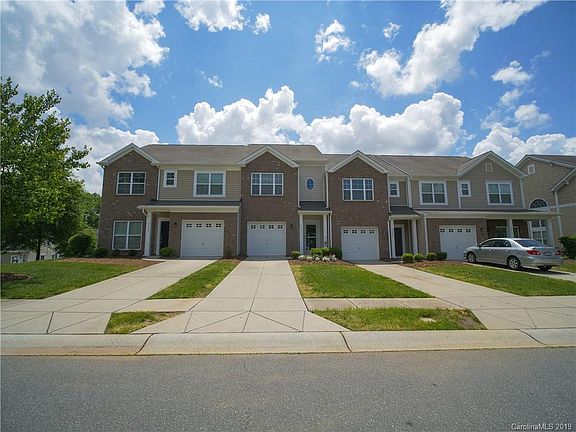 3rd image of 5672 Tipperlinn Way #67