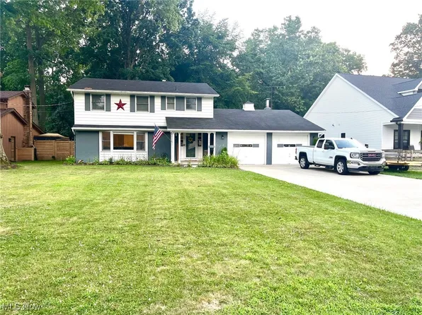 503 Whitman Blvd, Elyria, OH 44035
