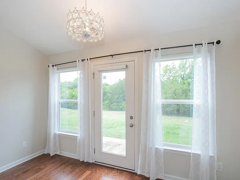 395 Devon Chase Hl #6402 — Photo 12