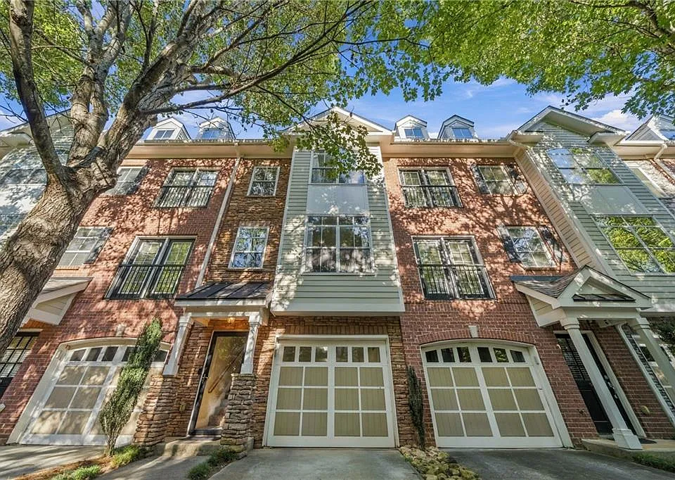 5480 Glenridge Park